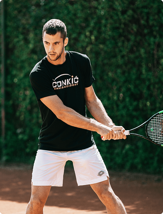 tennis player laslo djere training